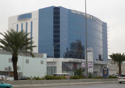 مبنى مكاتب طريق المدينة